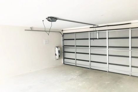 Photo of property in 22a Dallinghoe Crescent, Milford, Auckland, 0620