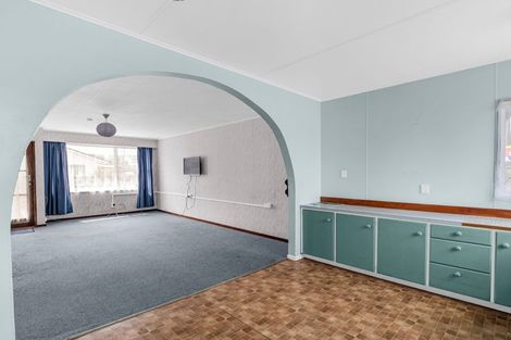 Photo of property in 2/104 Alma Road, Gonville, Whanganui, 4501