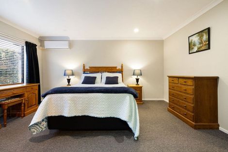 Photo of property in 9 Brancaster Place, Cambridge, 3434