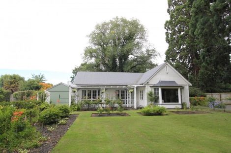 Photo of property in 1 Park Lane, Ashburton, 7700