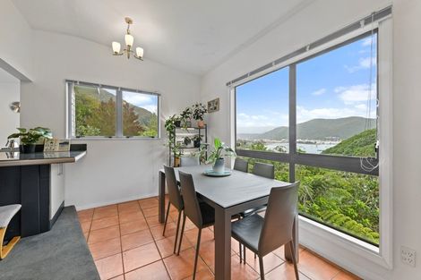Photo of property in 13 Arthur Crescent, Waikawa, Picton, 7220