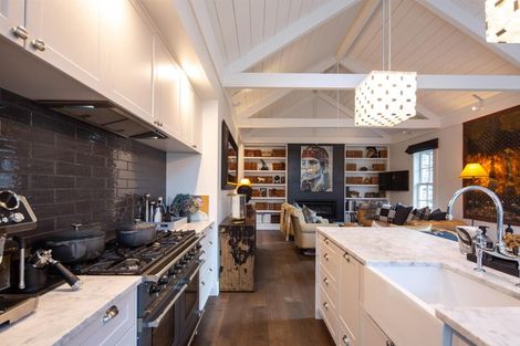 Photo of property in 32 Flynn Lane, Arrowtown, 9302