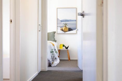 Photo of property in 5 Hookway Grove, Paraparaumu, 5032