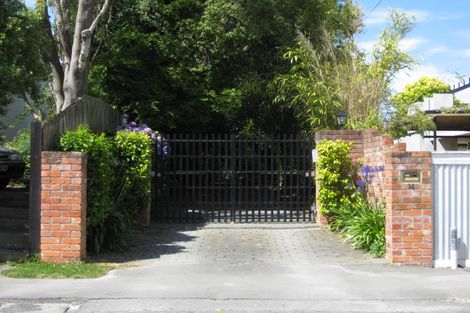 Photo of property in 14 Garden Road, Merivale, Christchurch, 8014