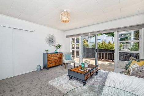 Photo of property in 2/126 Stredwick Drive, Torbay, Auckland, 0630