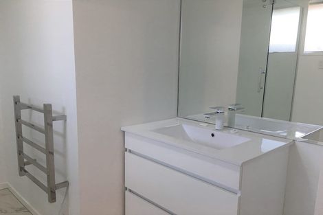 Photo of property in 2/89 Middlepark Road, Sockburn, Christchurch, 8042