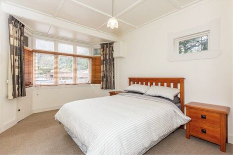 Photo of property in 34 Shakespeare Road, Bluff Hill, Napier, 4110