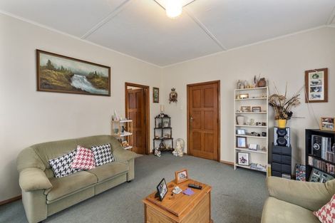 Photo of property in 60 Cambridge Street, Levin, 5510