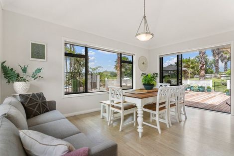 Photo of property in 29 Carribean Place, Papamoa Beach, Papamoa, 3118