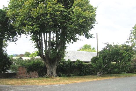 Photo of property in 29 Barton Road, Heretaunga, Upper Hutt, 5018