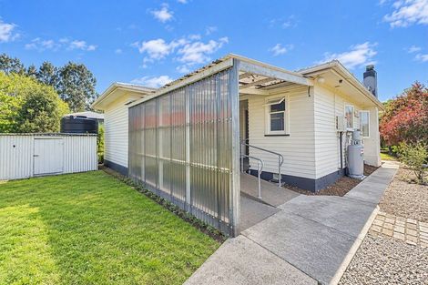 Photo of property in 8 Dundas Street, Porangahau, 4291