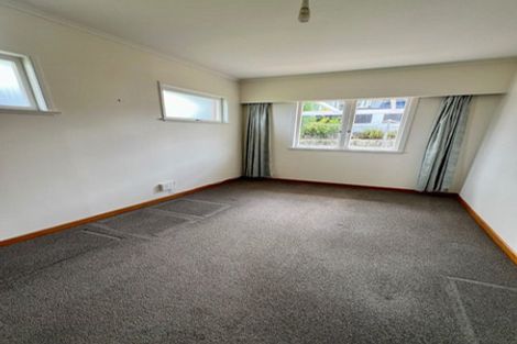 Photo of property in 1/15 Birkley Road, Bayswater, Auckland, 0622