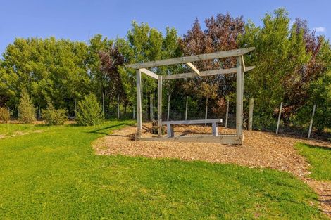 Photo of property in 45 Highlands Drive, Waipawa, 4277
