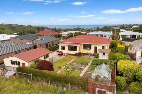 Photo of property in 28 Queens Crescent, Oamaru, 9400