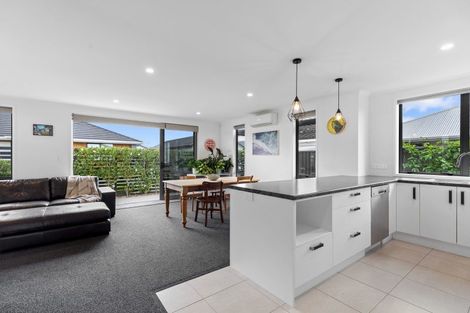 Photo of property in 5 Scarr Lane, Pyes Pa, Tauranga, 3112