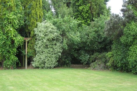 Photo of property in 10 Eaton Street, Waimate, 7924