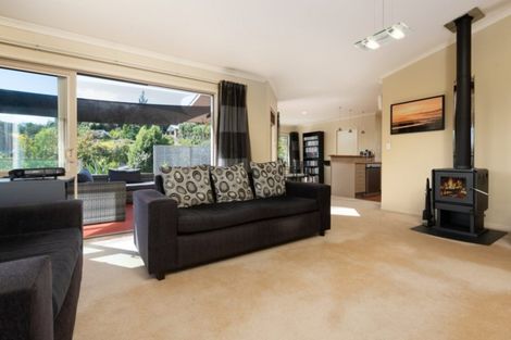 Photo of property in 8 Roger Guy Place, Welcome Bay, Tauranga, 3175