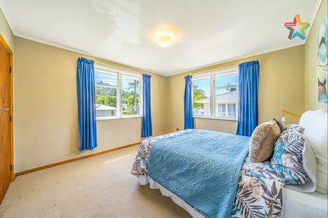 Photo of property in 49 Delaney Drive, Stokes Valley, Lower Hutt, 5019