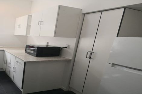 Photo of property in 6 Rixon Grove, Mount Victoria, Wellington, 6011