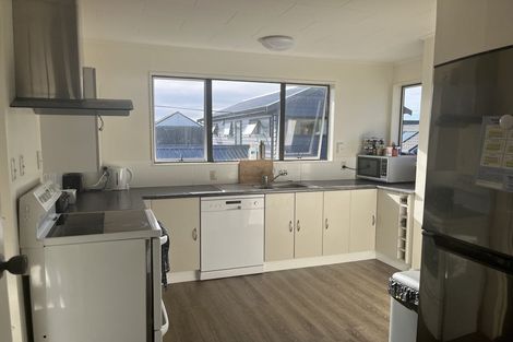 Photo of property in 15a Craddock Street, Waterloo, Lower Hutt, 5011
