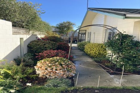 Photo of property in 1/139 Weston Road, St Albans, Christchurch, 8052