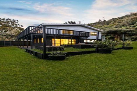 Photo of property in 354 Forest Hill Road, Waiatarua, Auckland, 0612