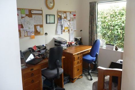 Photo of property in 36 Castletown Place, New Brighton, Christchurch, 8083