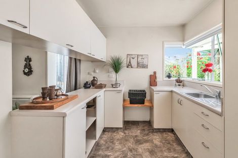 Photo of property in St Davids Flats, 1/30 High Street, Leeston, 7632