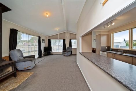 Photo of property in 88 South Road, Manaia, 4612