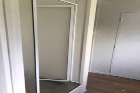 Photo of property in 26 Ferry Parade, Herald Island, Auckland, 0618