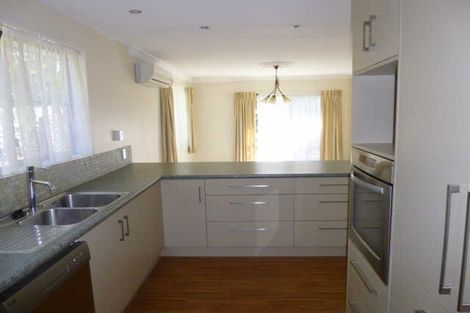 Photo of property in 27 Crosdale Place, Burnside, Christchurch, 8042