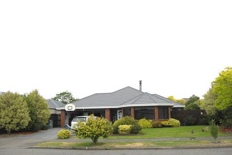 Photo of property in 57 Anglesea Avenue, Parklands, Christchurch, 8083