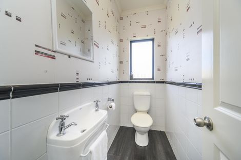 Photo of property in 29 Clearview Drive, Milson, Palmerston North, 4414