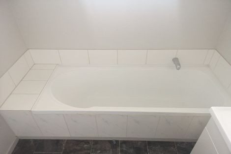 Photo of property in 15a Eastburn Street, Papakura, 2110