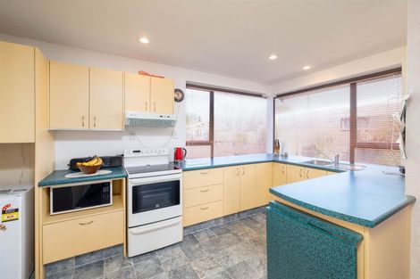 Photo of property in 1/62 Bowhill Road, New Brighton, Christchurch, 8083