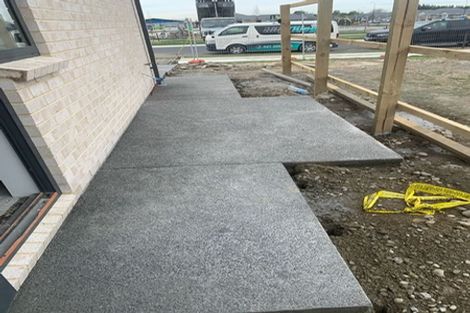 Photo of property in 184 Faringdon Boulevard, Rolleston, 7615