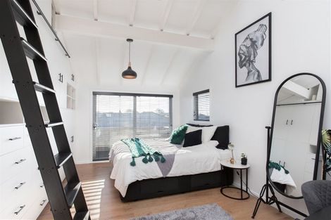 Photo of property in 10a Fovant Street, Russley, Christchurch, 8042