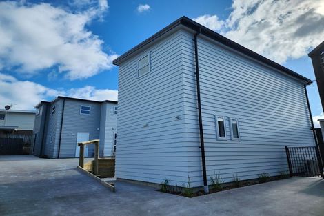 Photo of property in 40a Waiuta Street, Titahi Bay, Porirua, 5022