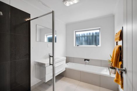 Photo of property in 4 Coby Sydney Drive, Bell Block, New Plymouth, 4312