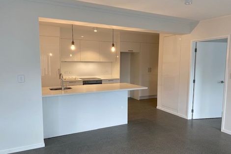 Photo of property in 1/19-23 Matipo Road, Mairangi Bay, Auckland, 0630