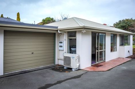 Photo of property in 2/92 Arthur Street, Seaview, Timaru, 7910