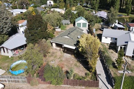 Photo of property in 33 Bernard Road, Albert Town, Wanaka, 9305