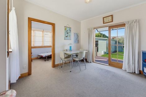 Photo of property in 18 Studholme Street, Temuka, 7920