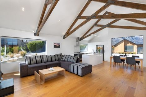 Photo of property in 43 Mcadam Drive, Jacks Point, Queenstown, 9371