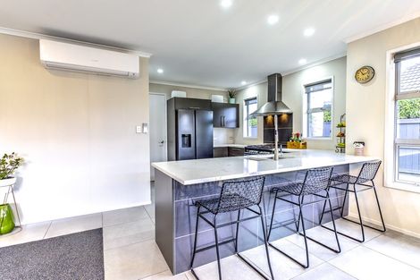 Photo of property in 107 Saint James Drive, Huntington, Hamilton, 3210