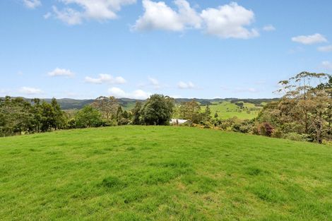 Photo of property in 2 Byles Road, Opuawhanga, Hikurangi, 0181