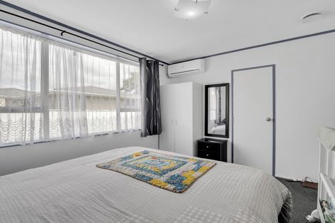 Photo of property in 111 Apollo Parade, Milson, Palmerston North, 4414