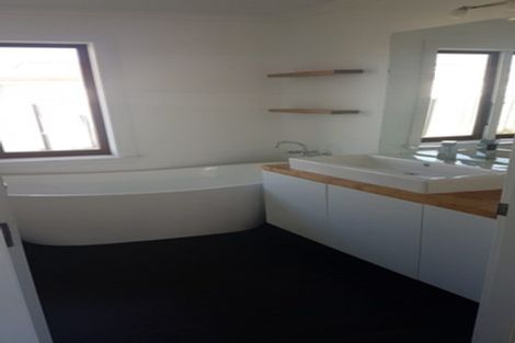 Photo of property in 37 Leeston And Lake Road, Leeston, 7632