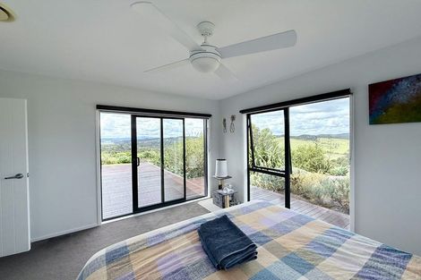 Photo of property in 157 Tui Glen Road, Haruru, 0204