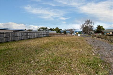 Photo of property in 5a Hinenamu Grove, Turangi, 3334